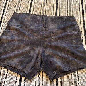Lululemon Align shorts